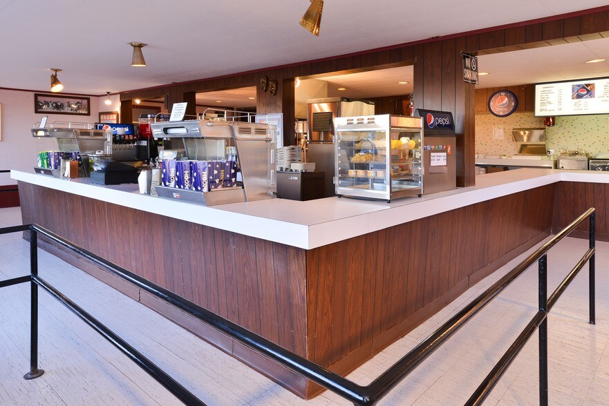 More Photos Of 2830 US Highway 160 W, Monte Vista Hotel For Sale