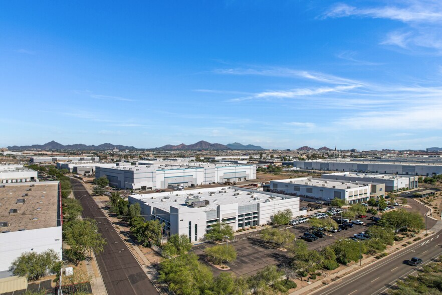 Primary Photo Of 1850 E Riverview Dr, Phoenix Manufacturing For Sale