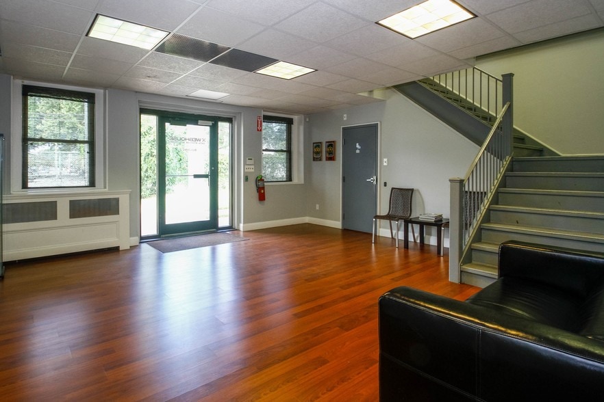 More Photos Of 2365 Milburn Ave, Baldwin Distribution For Sale