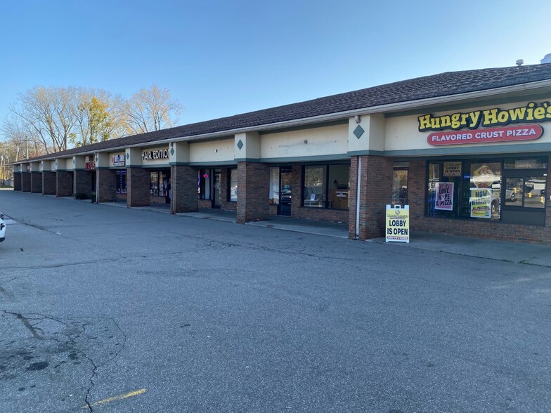 Primary Photo Of 35410-35450 Jefferson Ave, Harrison Township Unknown For Lease