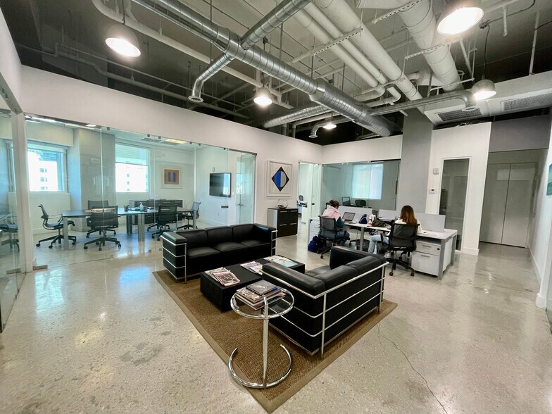 More Photos Of 40 SW 13th St, Miami Office Residential For Lease