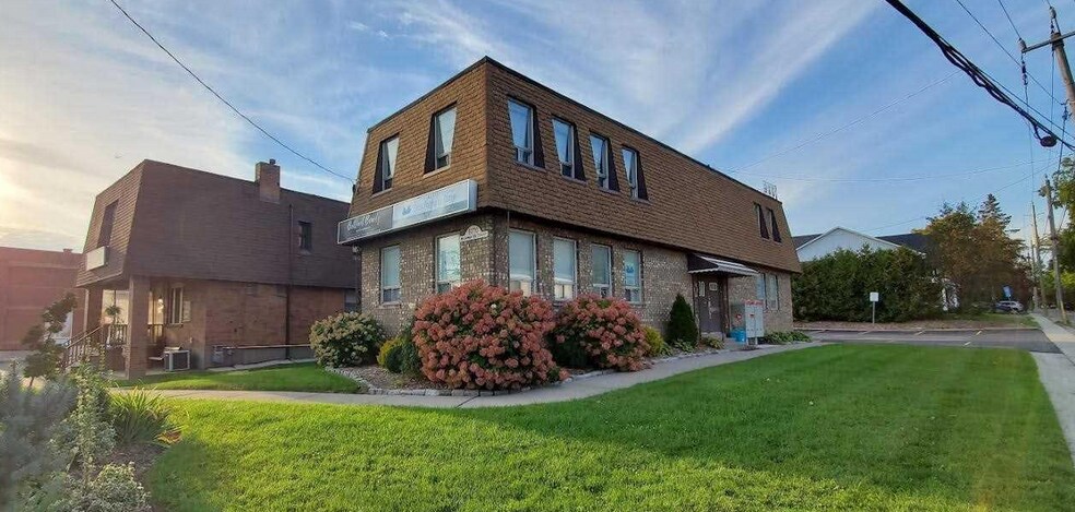 More Photos Of , Markham Office For Sale