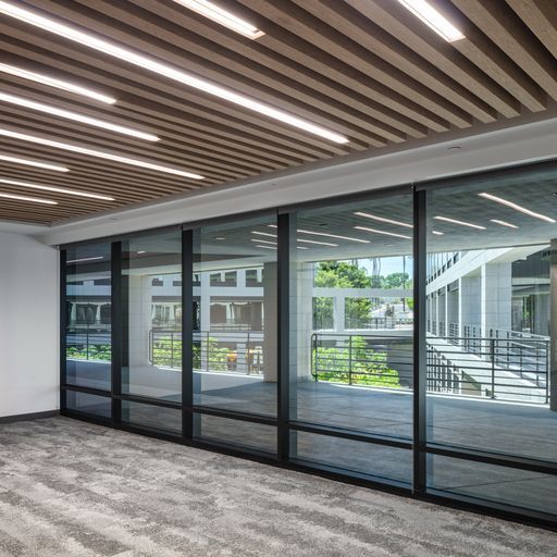 More Photos Of 10221 Wateridge Cir, San Diego Unknown For Lease