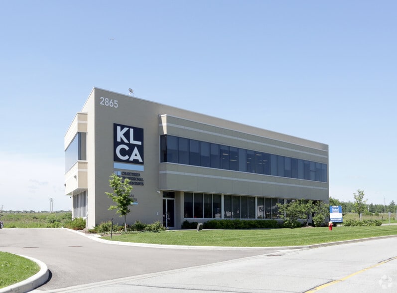 Primary Photo Of 2865 Bristol Cir, Oakville Coworking Space