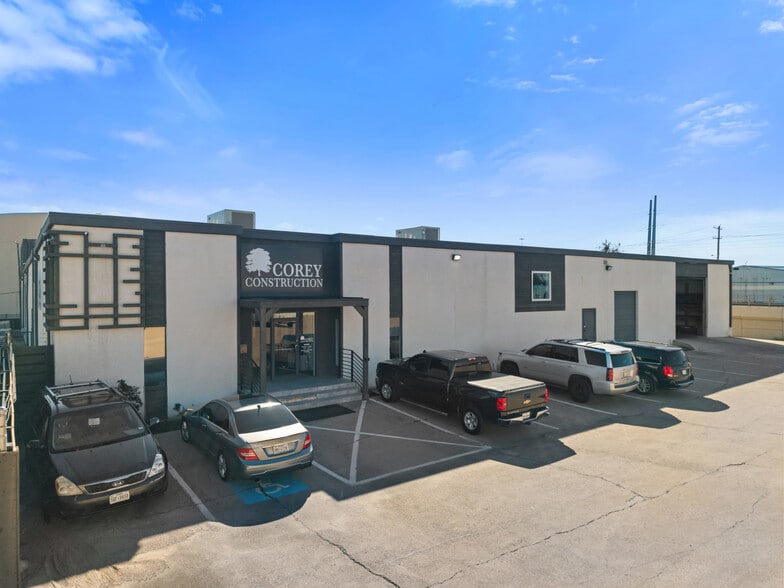 More Photos Of 13840 Denton Dr, Farmers Branch Warehouse For Sale