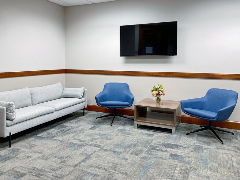 More Photos Of 2003 S Easton Rd, Doylestown Coworking Space