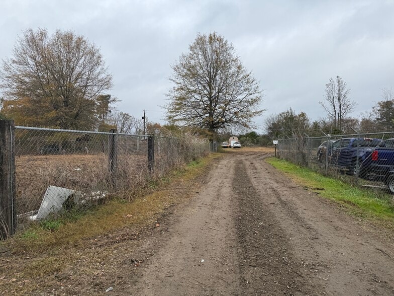 More Photos Of 1101 Sand Bar Ferry rd, Beech Island Auto Repair For Sale