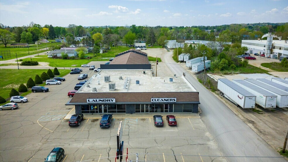 More Photos Of 225-235 S 21st St, Newark General Retail For Sale