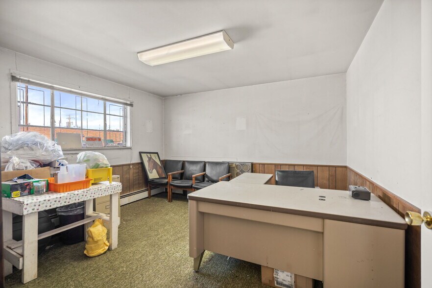 More Photos Of 2162 S Jason St, Denver Warehouse For Sale