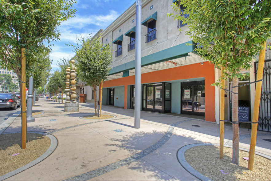 Primary Photo Of 1250-1252 FULTON St, Fresno Storefront Retail Office For Lease