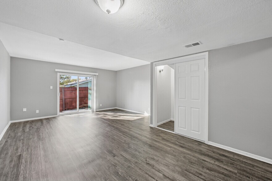 More Photos Of 3733-3737 Reagan Dr, Fort Worth Apartments For Sale