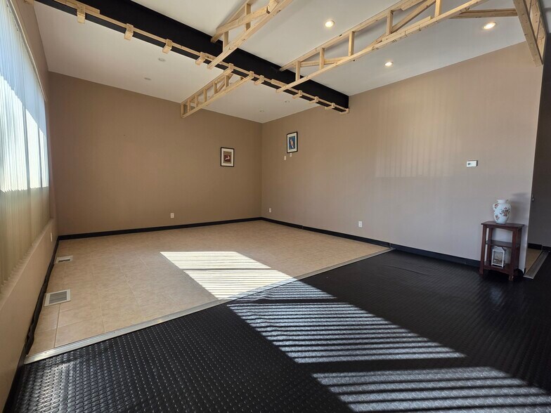 More Photos Of 1-3 Ivy Rd, Kings Park Medical For Lease