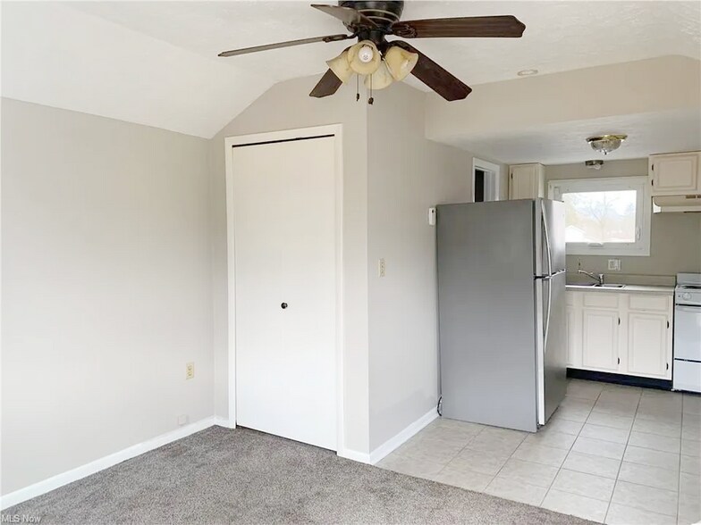 More Photos Of 411 Bank St, Lodi Apartments For Sale