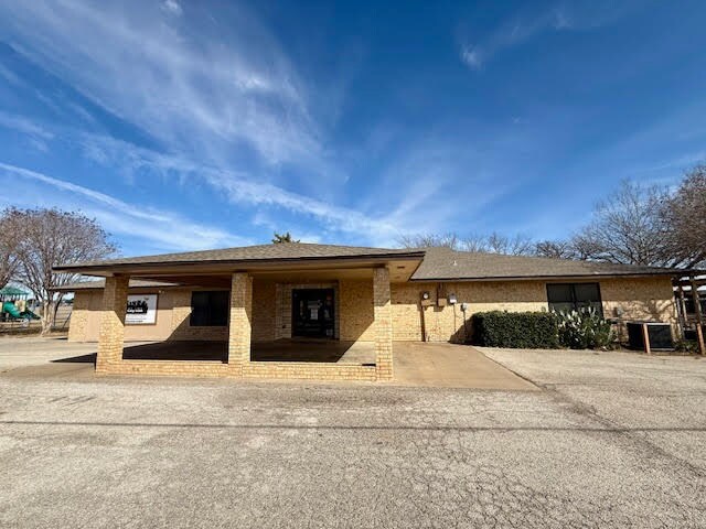 Primary Photo Of 3015 James Rd, Granbury Daycare Center For Sale