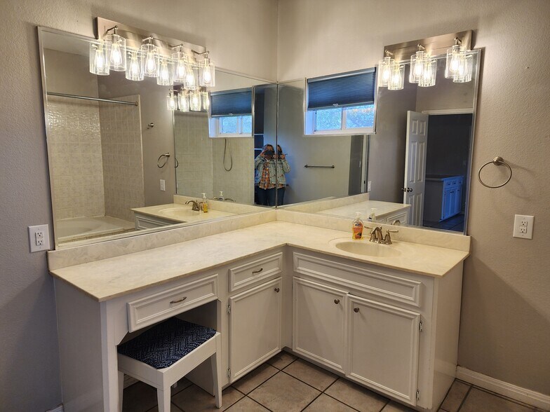 More Photos Of 25300 Haynie Flat Rd, Spicewood Land For Sale