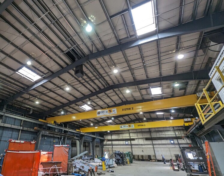 More Photos Of 1496 Brier Park Cres NW, Medicine Hat Manufacturing For Sale