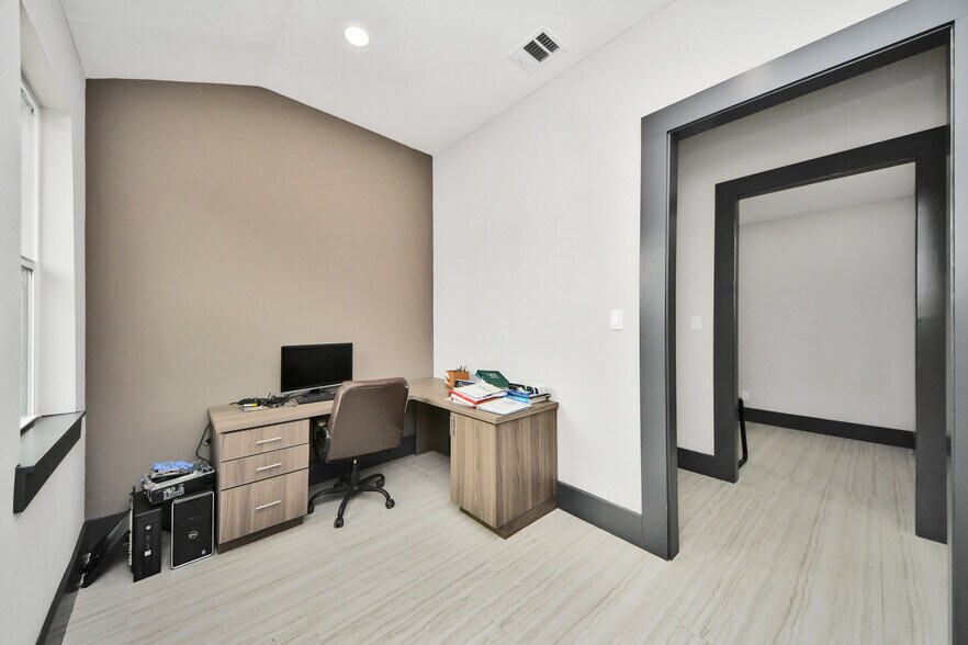 More Photos Of 5310 Logston Ln, Spring Flex For Sale