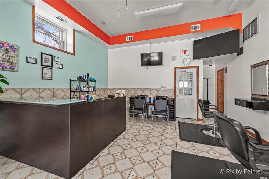 More Photos Of 5801 W 16th St, Cicero Multifamily For Sale