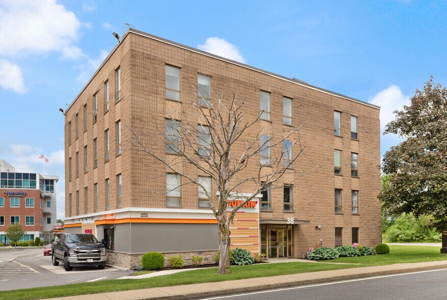More Photos Of 36 Commerce Way, Woburn Medical For Lease