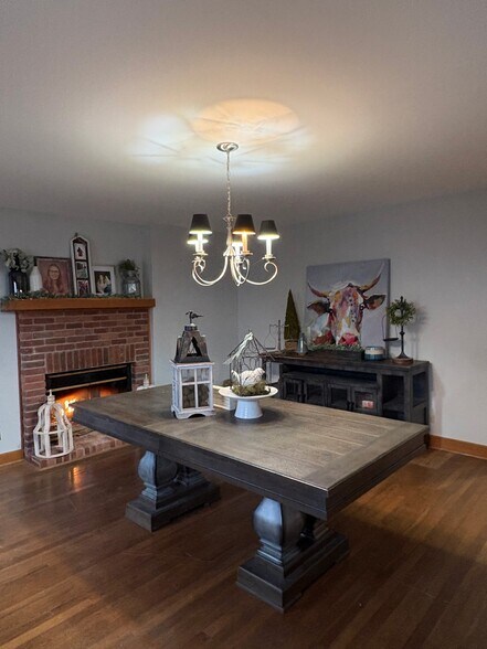 More Photos Of 2013 Beecher Rd, Plano Freestanding For Sale