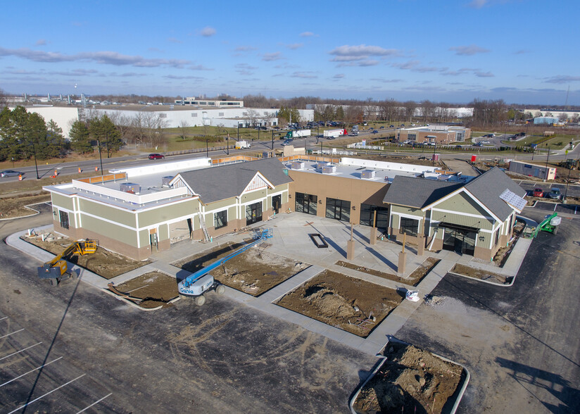 Primary Photo Of 3621 Southwest Blvd, Grove City General Retail For Lease