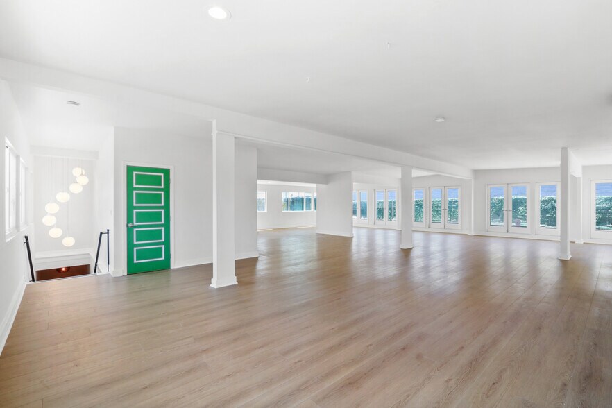 More Photos Of 12926 Venice Blvd, Los Angeles Storefront Retail Office For Sale