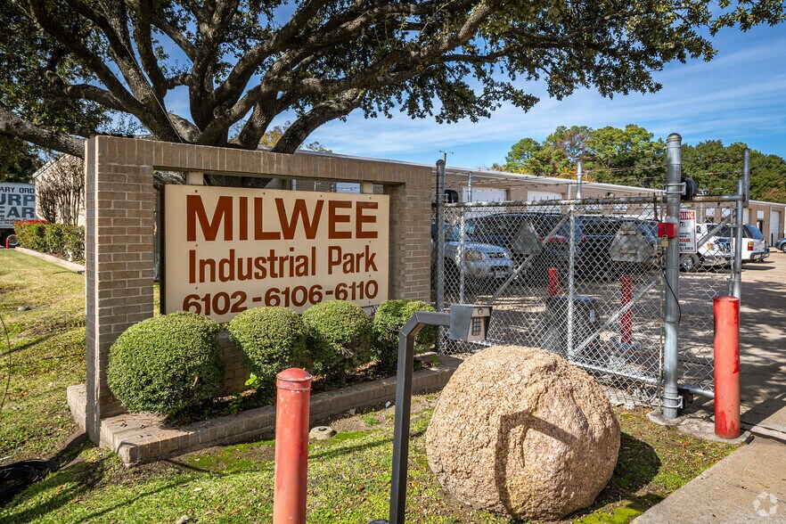 More Photos Of 6104 Milwee St, Houston Unknown For Lease