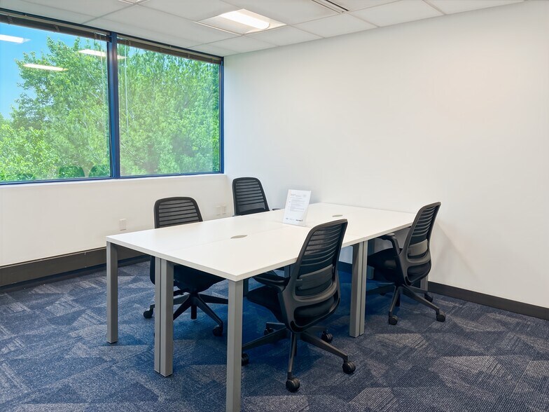 More Photos Of 4905 W Tilghman St, Allentown Coworking Space