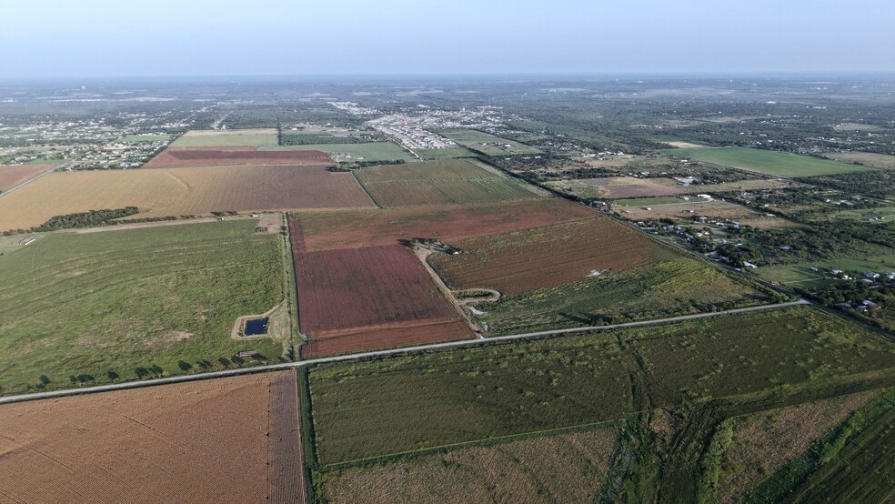 More Photos Of 0 Becker Lane, Del Valle Land For Sale