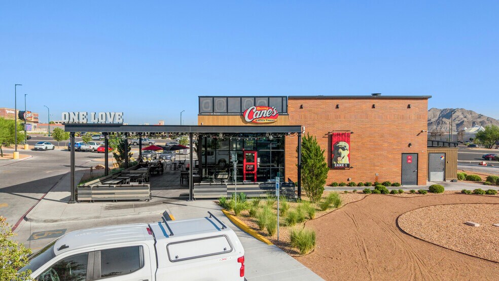 More Photos Of 675 Sunland Park Dr, El Paso Fast Food For Sale