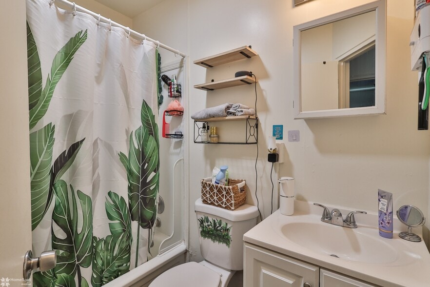 More Photos Of 752 E Green St, Allentown Apartments For Sale