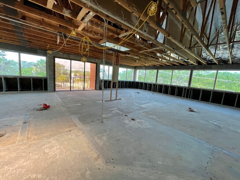 More Photos Of 500 SE Osceola St, Stuart Medical For Sale