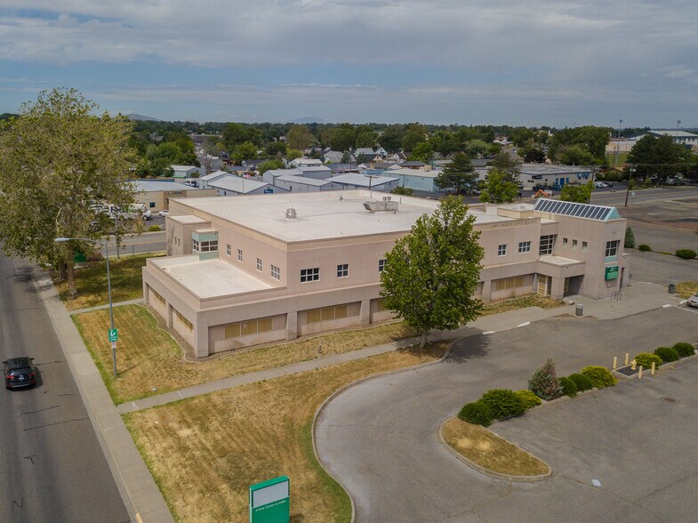 More Photos Of 320 Dayton st, Kennewick Medical For Sale