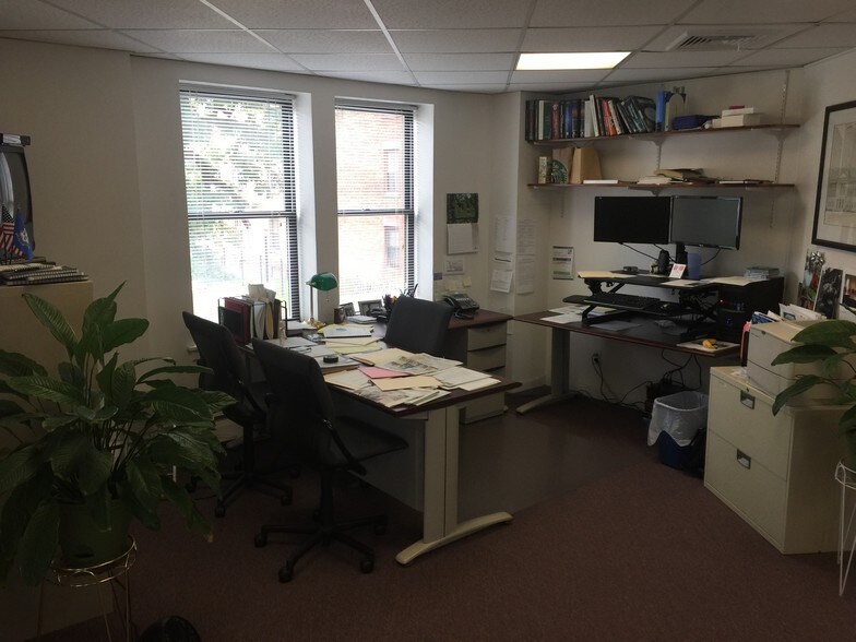 More Photos Of 1 Congress St, Hartford Office For Lease