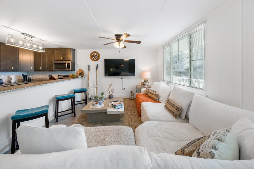 More Photos Of 480 Santa Rosa Blvd, Fort Walton Beach Apartments For Sale