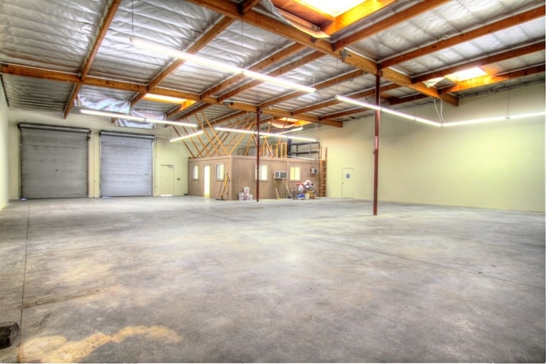 More Photos Of 1210 E Lexington Ave, Pomona Warehouse For Lease