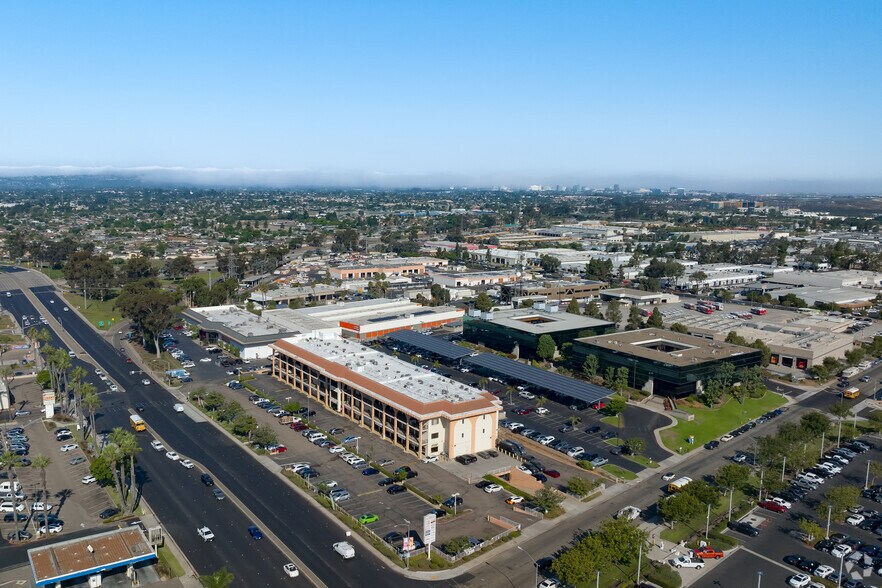 More Photos Of 7710 Balboa Ave, San Diego Office For Lease