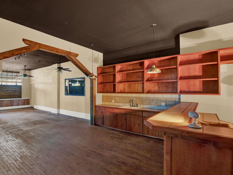 More Photos Of 350 W Front St, Byers Freestanding For Sale