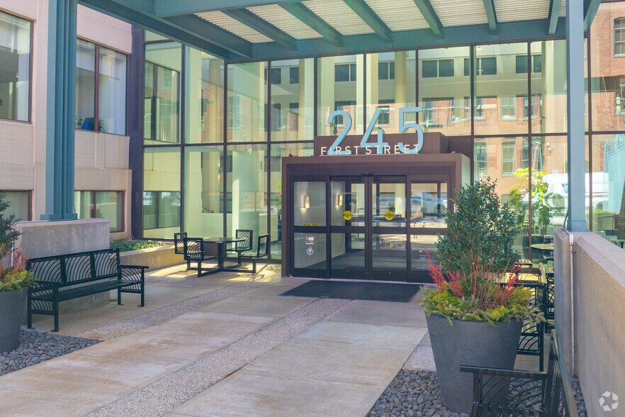 More Photos Of 245 First St, Cambridge Office For Lease