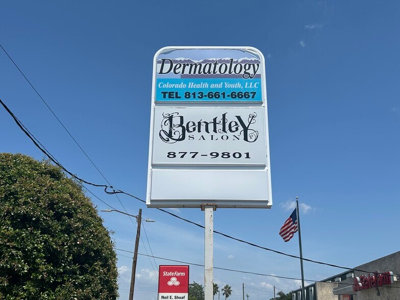 More Photos Of 3226-3230 W Kennedy Blvd, Tampa Storefront Retail Office For Sale