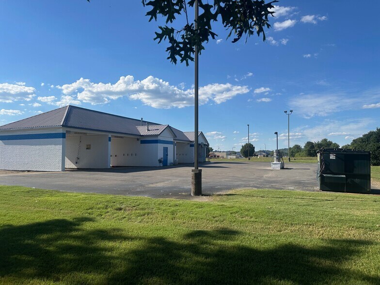 More Photos Of 1236 Huntsville Hwy, Fayetteville Land For Sale