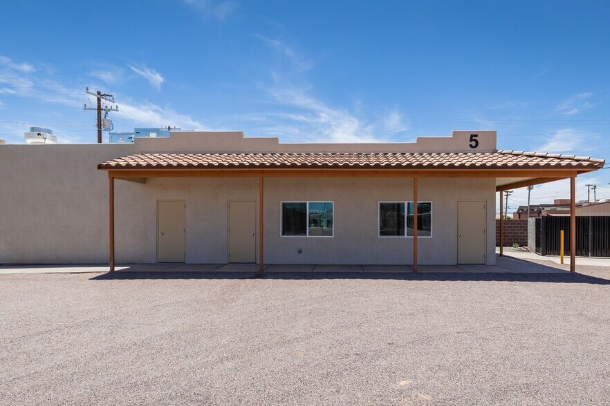More Photos Of 2625 E Van Buren St, Phoenix Healthcare For Sale