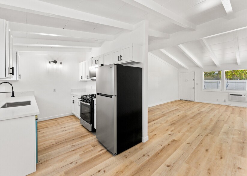 More Photos Of 145 W Mayfair Ave, Orange Apartments For Sale