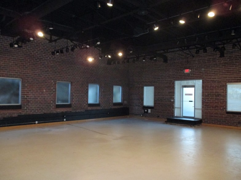 More Photos Of 1491 Northside Dr NW, Atlanta Office For Sale