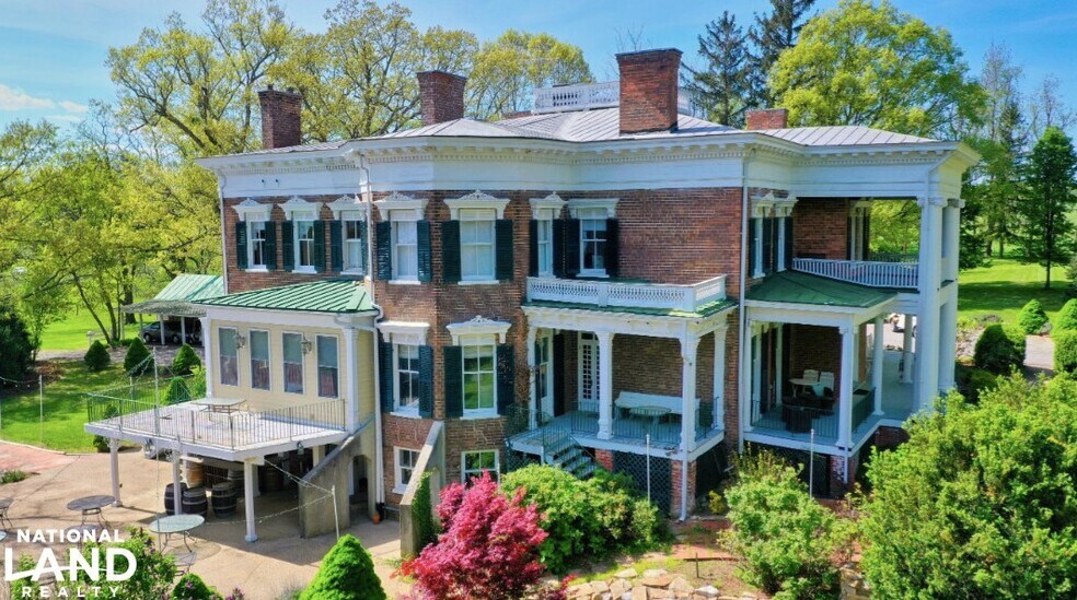 More Photos Of 5189 Rockwood Rd, Dublin Lodge Meeting Hall For Sale