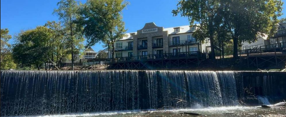 Primary Photo Of 49 Lake Davidson Ln, Helena Hospitality For Sale