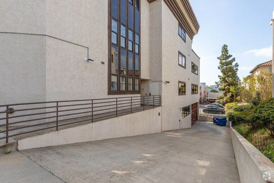 More Photos Of 2250 4th Ave, San Diego Office For Sale