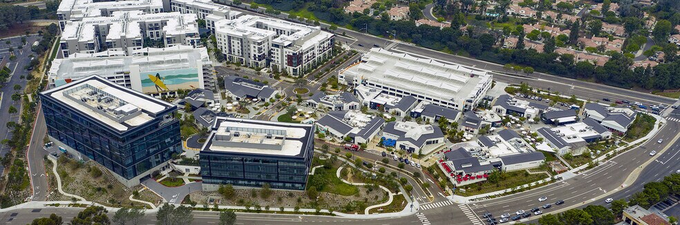Primary Photo Of El Camino Real @ Del Mar Heights Road @ Del Mar Heights Road, San Diego Unknown For Lease