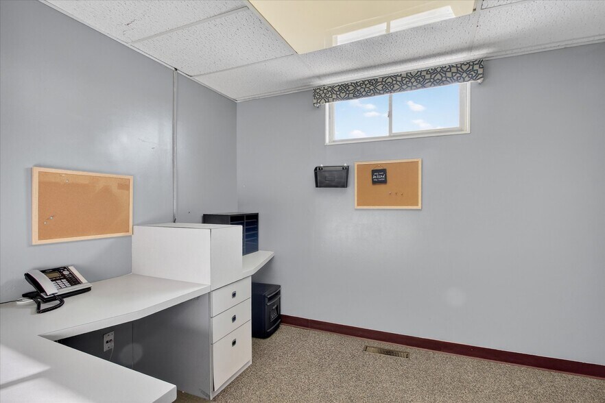 More Photos Of 820 N Pine River St, Ithaca Healthcare For Sale