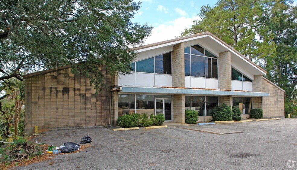 More Photos Of 3434 S Monroe St, Tallahassee Freestanding For Sale